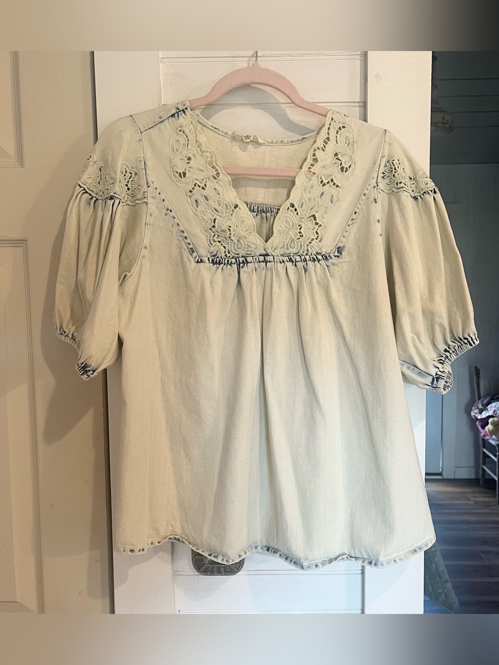 Entro Boho Embroidered Peasant Top